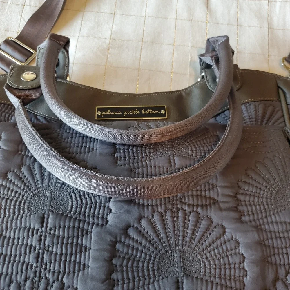 Petunia Pickle Bottom Convertible Diaper Bag‎ Backpack Tote Gray Floral Quilted